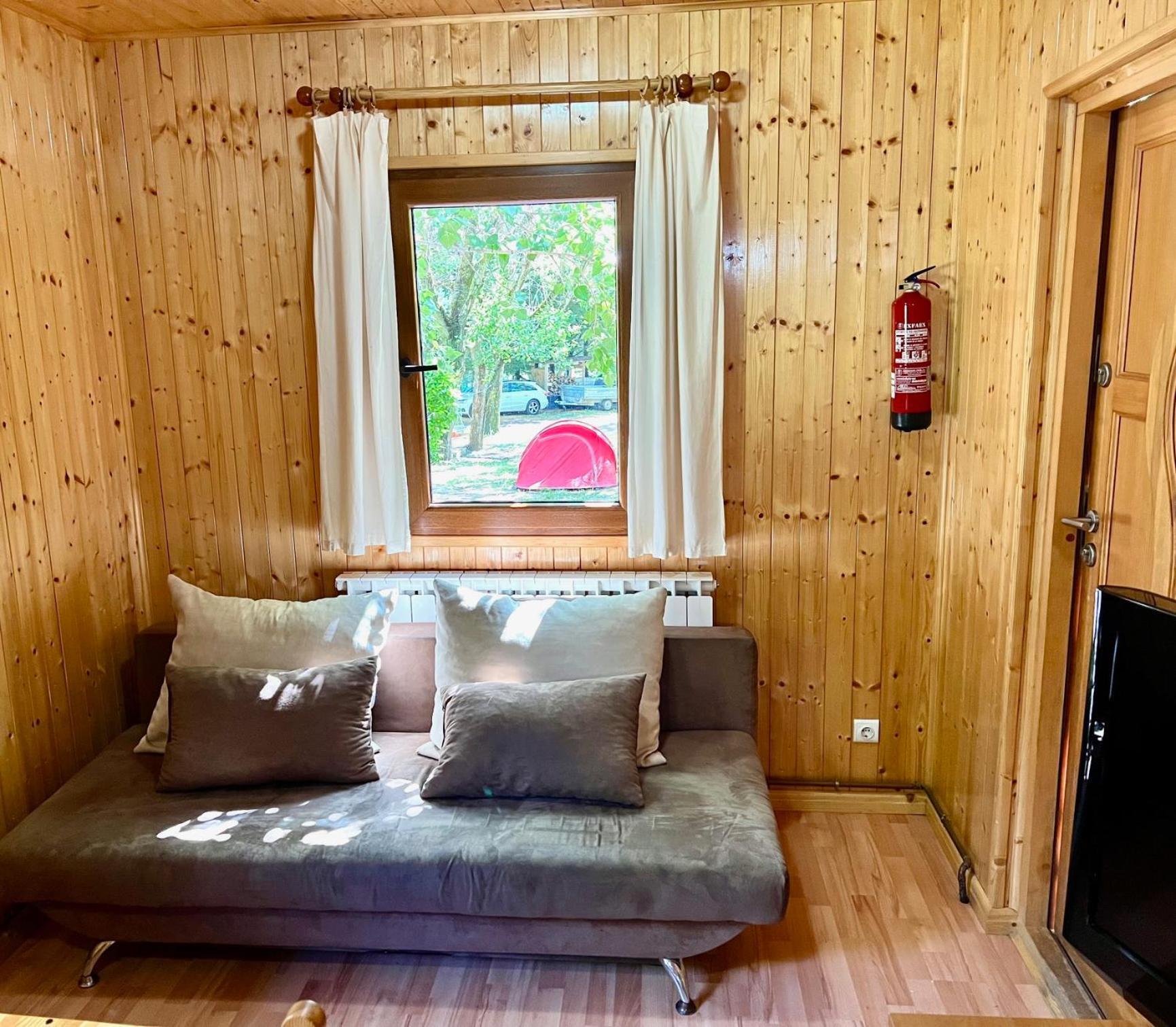 Camping Valle De Hecho Exterior photo