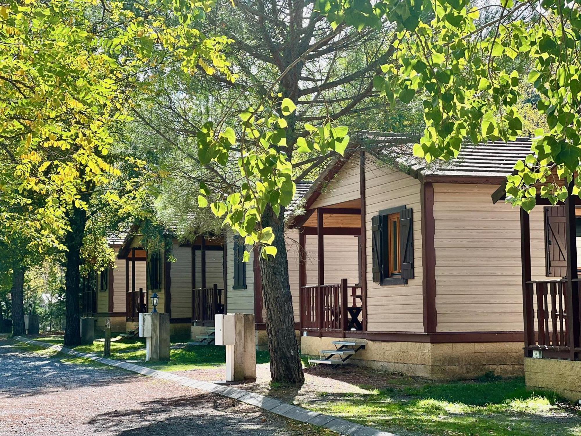 Camping Valle De Hecho Exterior photo